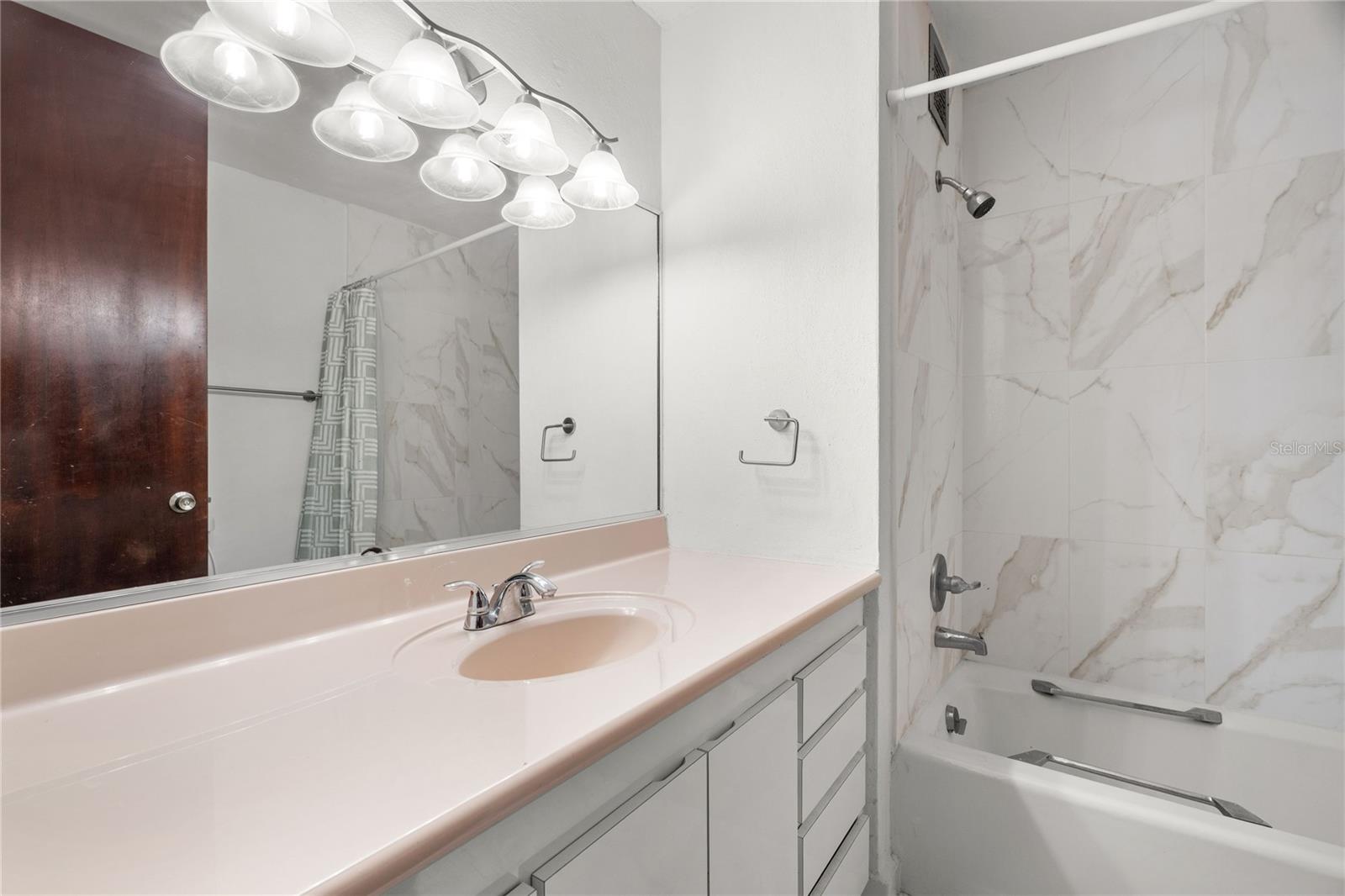 CONDADO PRINCESS - Residential