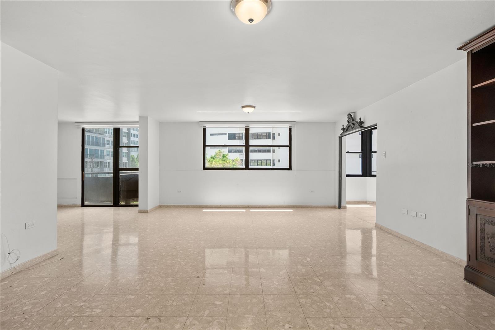 2 WASHINGTON STREET 204