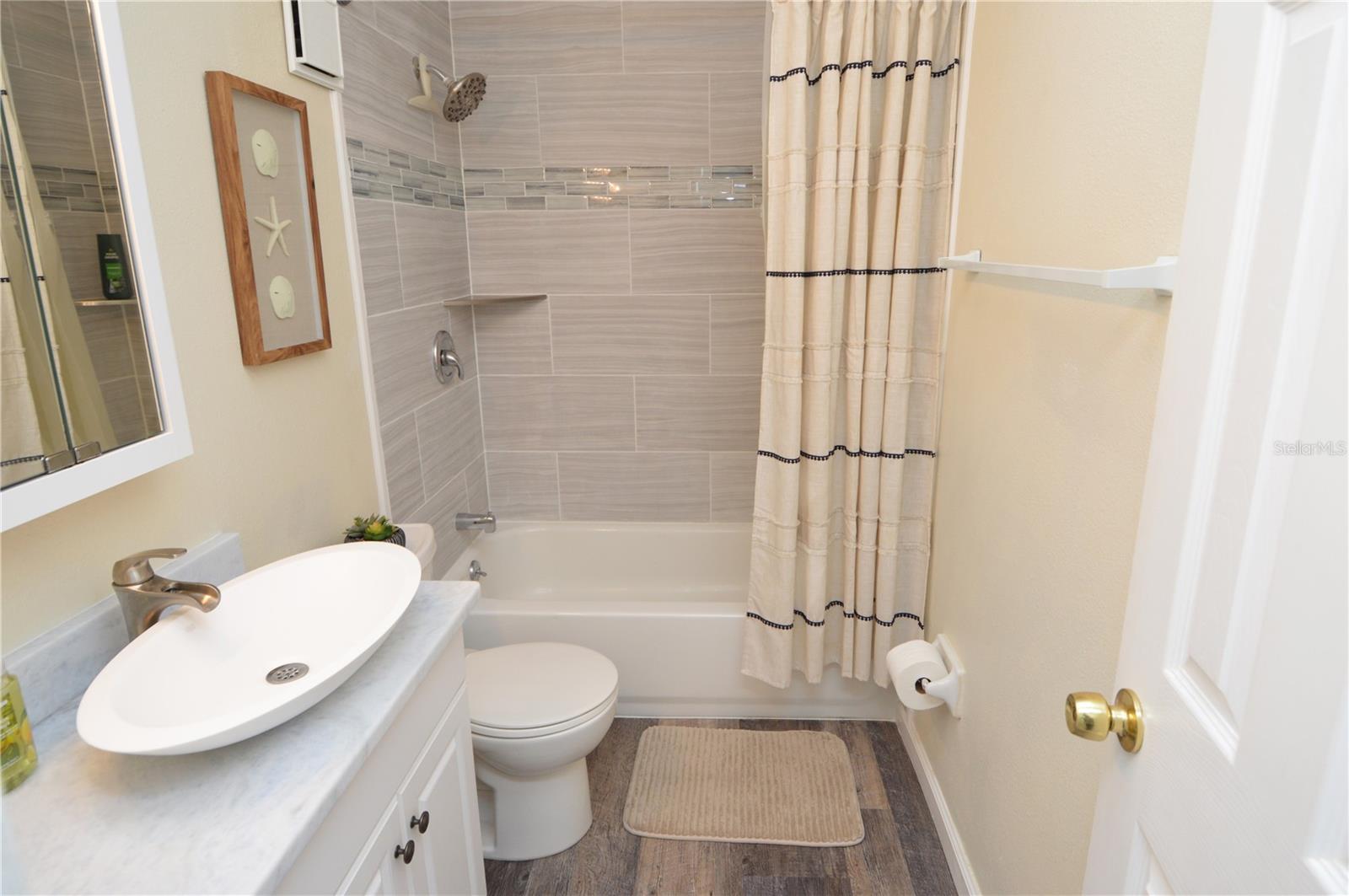 WATERSIDE AT COQUINA KEY NORTH - Residential Lease