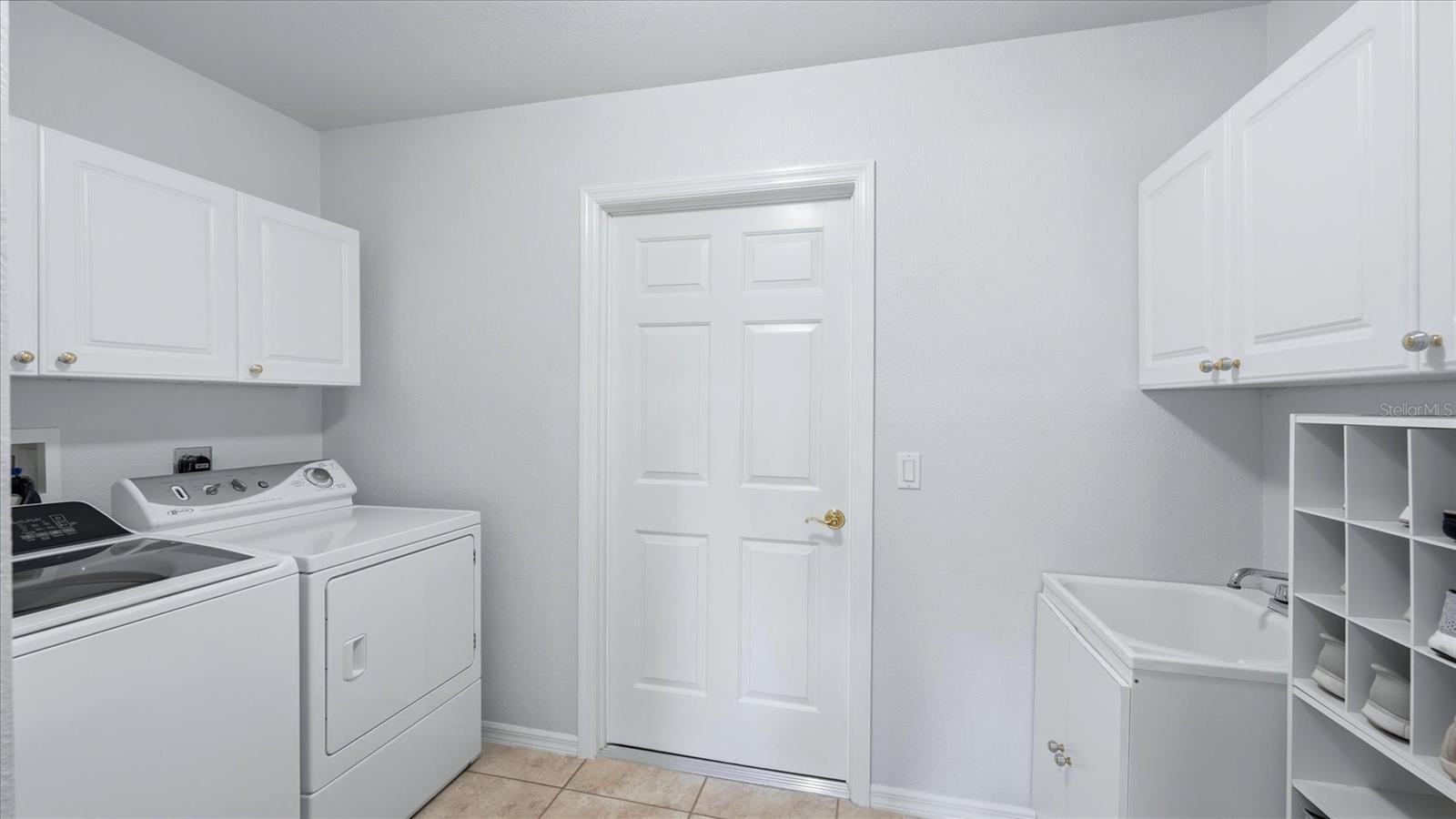 ROTONDA WEST LONG MEADOW - Residential