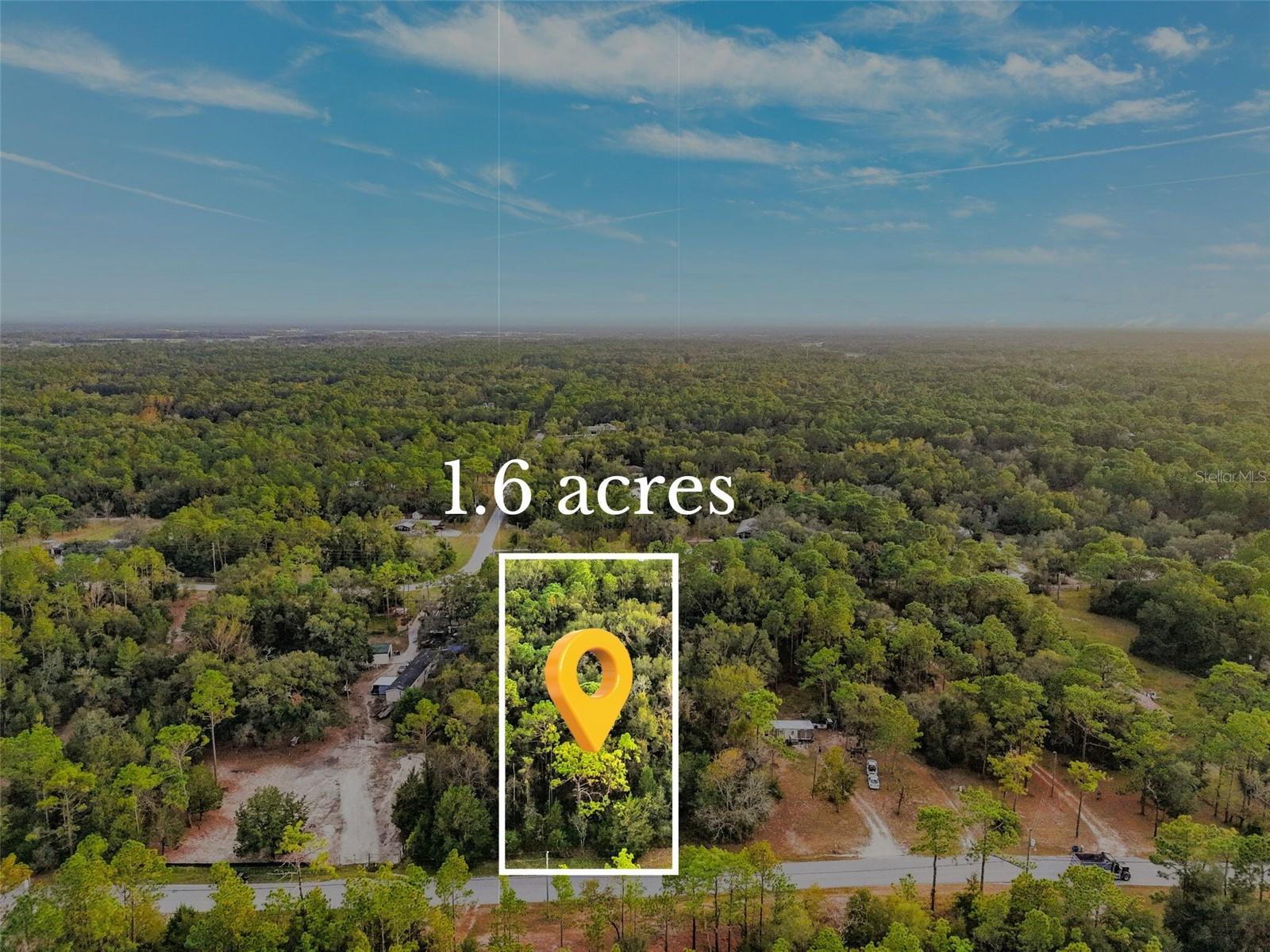 Come build your Dream Home on 1.6 Acre Homesite on Paved Road. NO FLOOD INSURANCE REQUIRED! No HOA or CDD Fees - Bring your all your toys; ATVS, Trucks, Boats, Campers, RVs. Zoned AR2 Allows for Single-Family and Mobile Homes, this Property Offers Endless Possibilities. Only a Few Miles to Shopping, Dining, Hospitals, the Weeki Wachee River, Boat Ramps, Beach and Many Other Area Amenities. Close to Veteran 589 for Easy Access into Tampa.