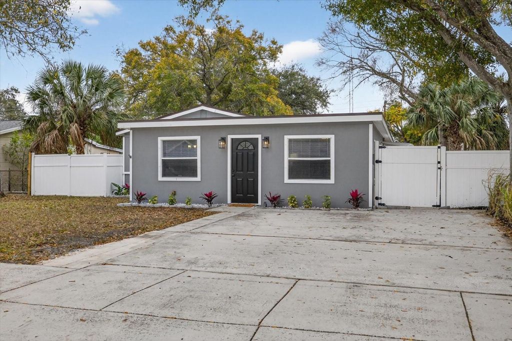 Photo of 6982 79th Avenue N, Pinellas Park, FL 33781 (MLS # TB8469368)