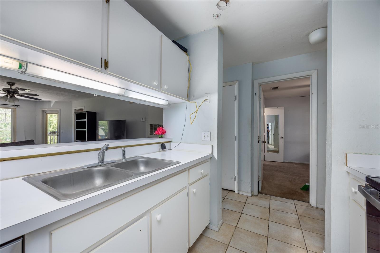 4000 SW 23RD STREET 1305