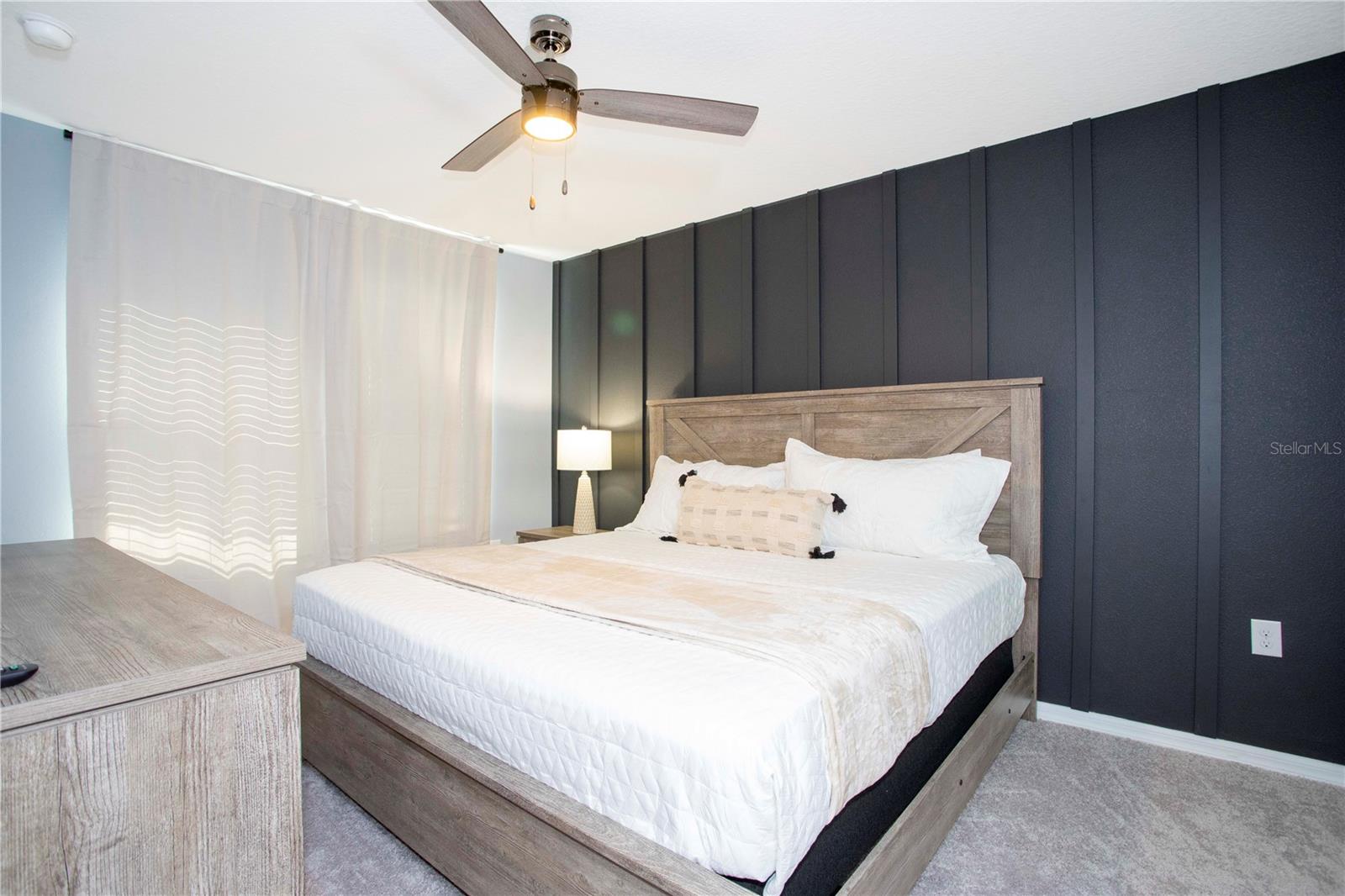 COMPASS BAY UNIT 3 - Residential Lease