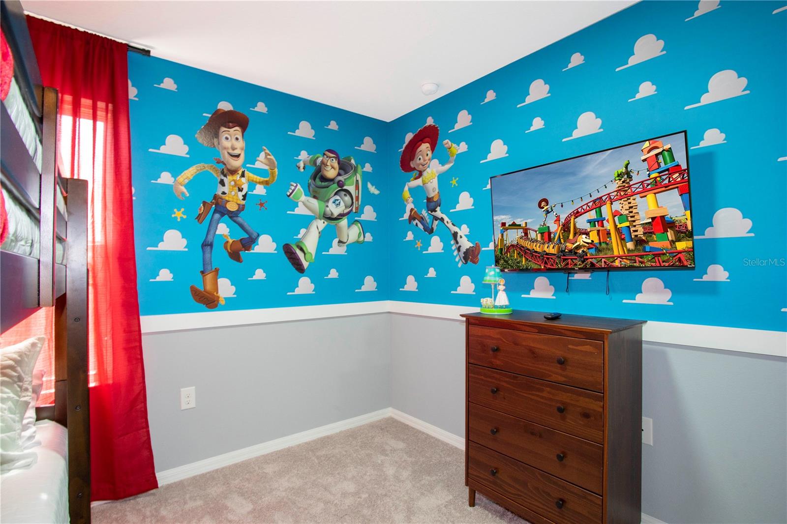 COMPASS BAY UNIT 3 - Residential Lease