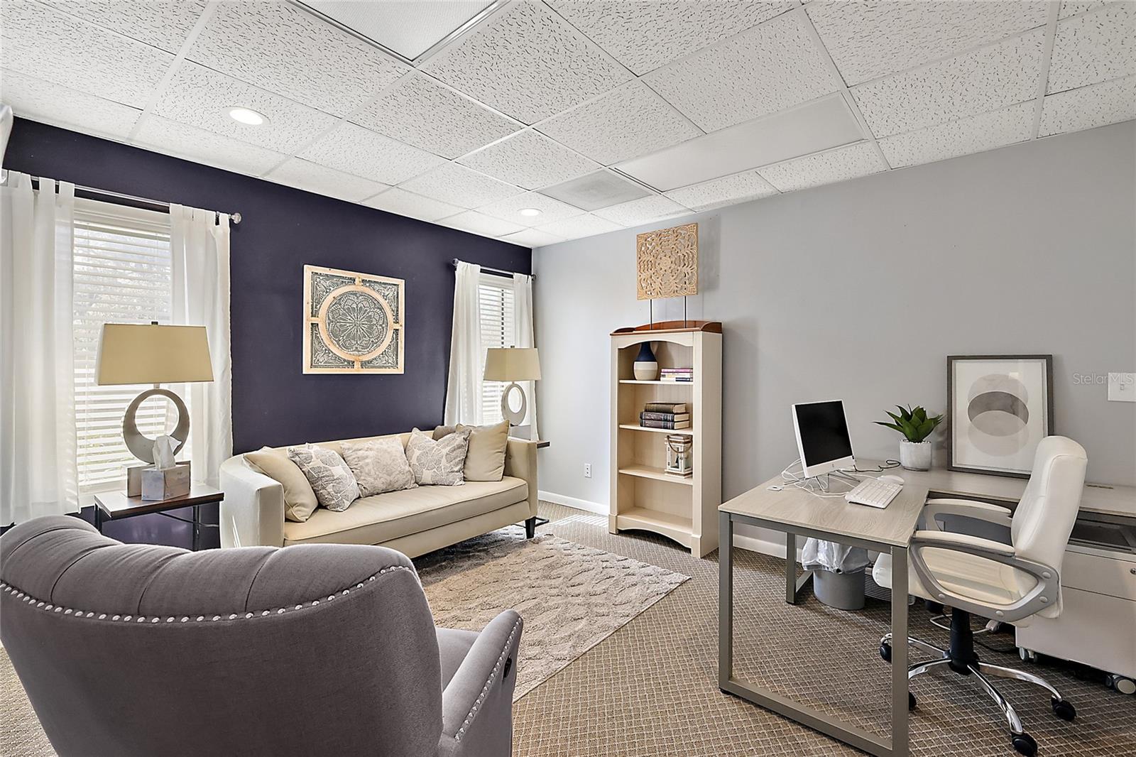 CLERMONT - Commercial Sale