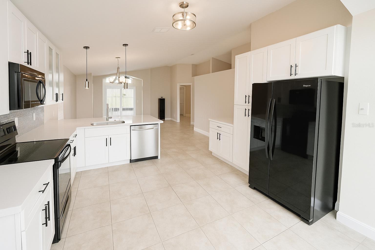 1510 AVLEIGH CIRCLE
