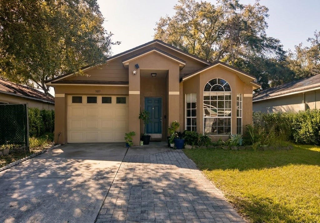 Photo of 989 Hamlet Court, Maitland, FL 32751 (MLS # O6452476)