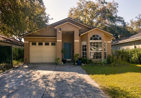 Photo of 989 Hamlet Court, Maitland, FL 32751 (MLS # O6452476)