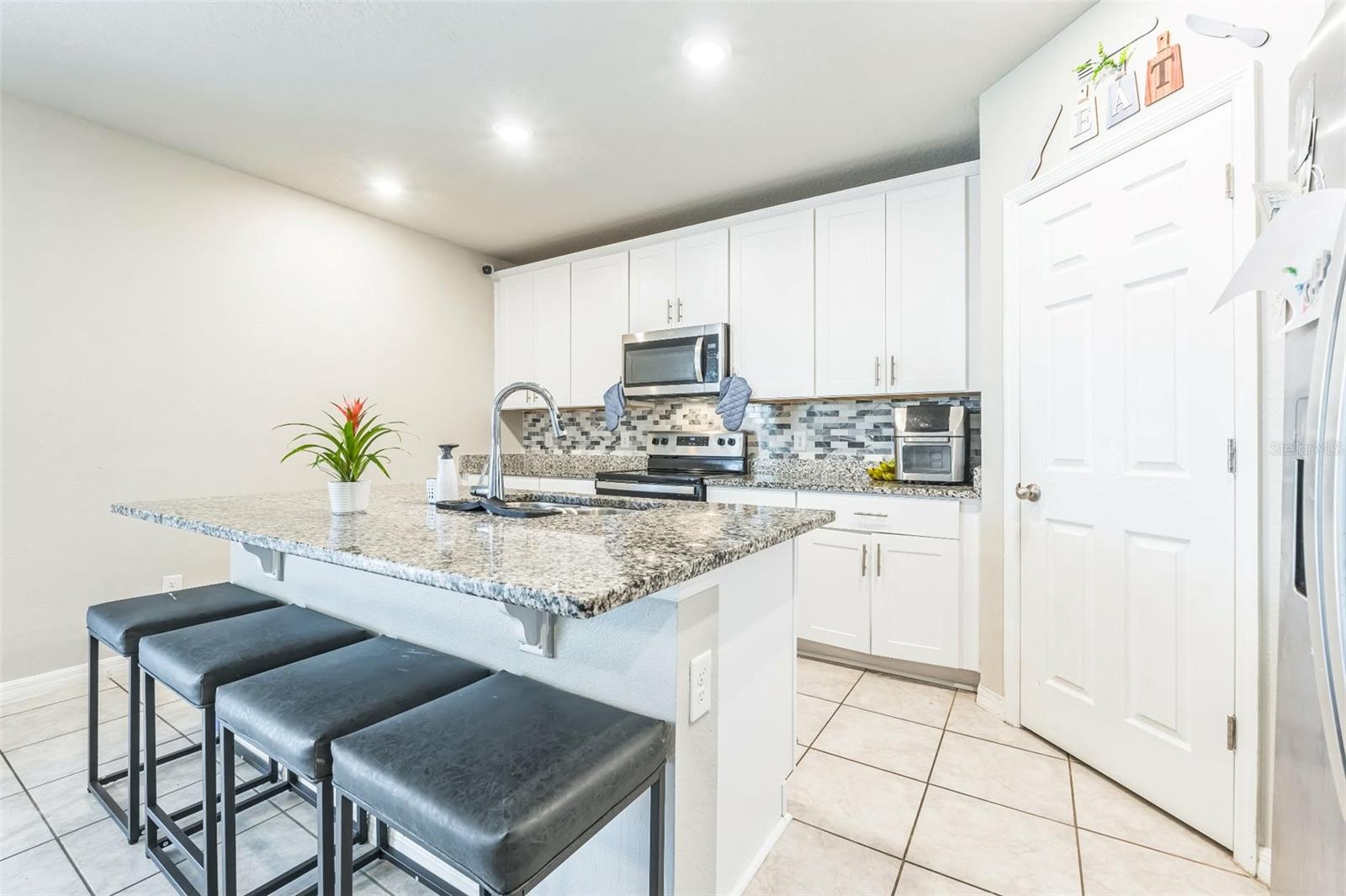 1262 CITRUS LANDINGS BOULEVARD