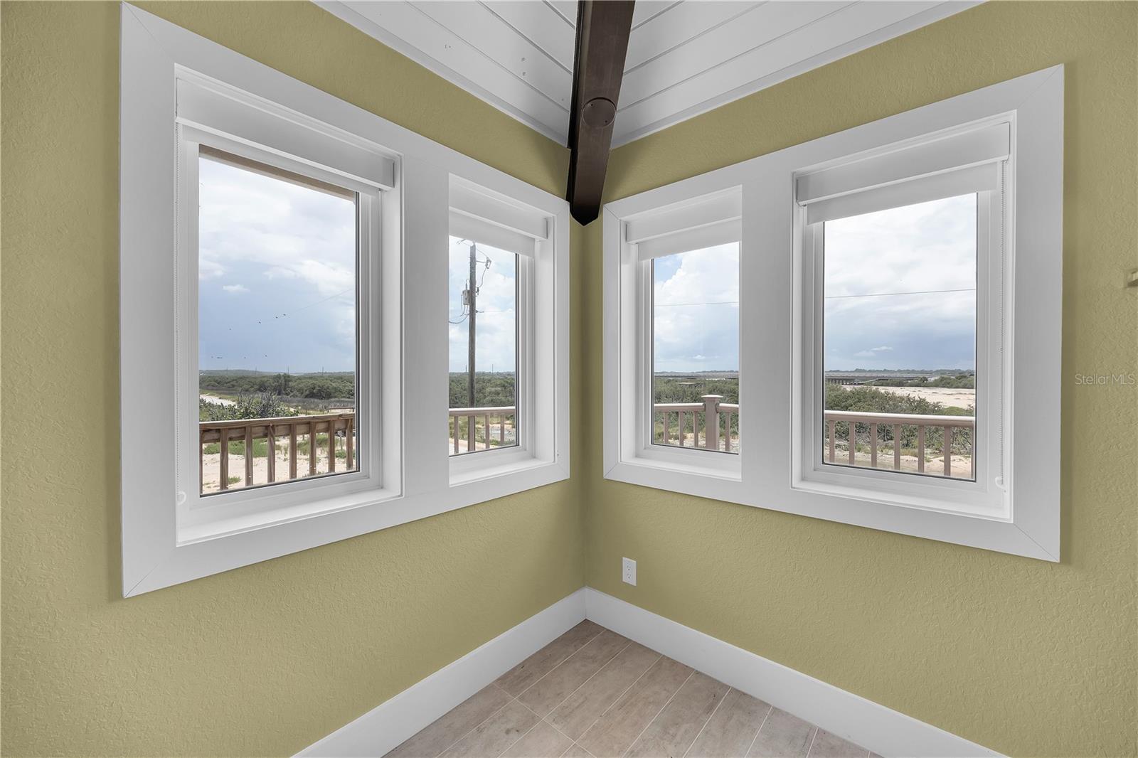 SUMMERHAVEN - Residential