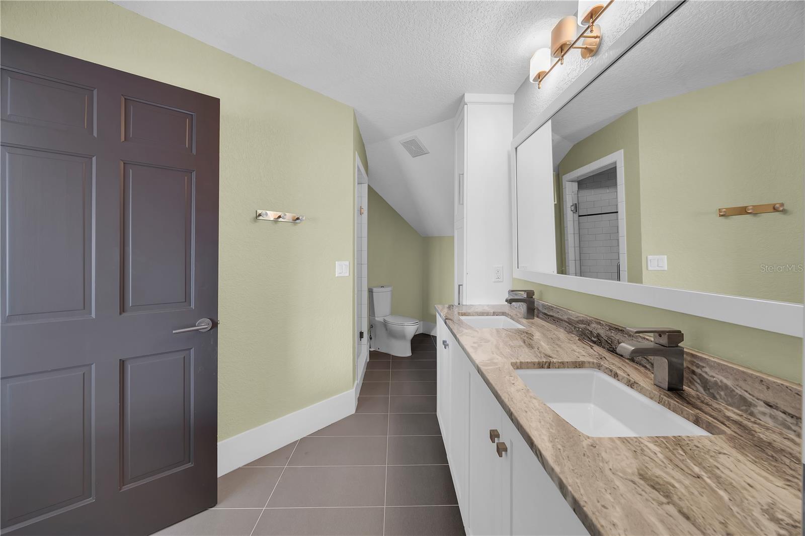 SUMMERHAVEN - Residential