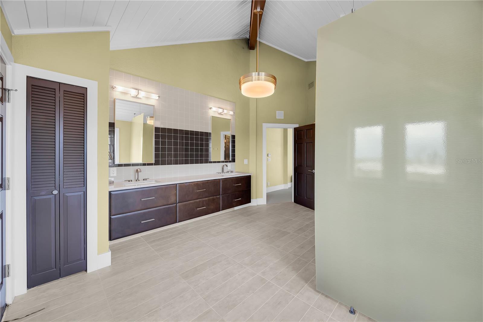 SUMMERHAVEN - Residential
