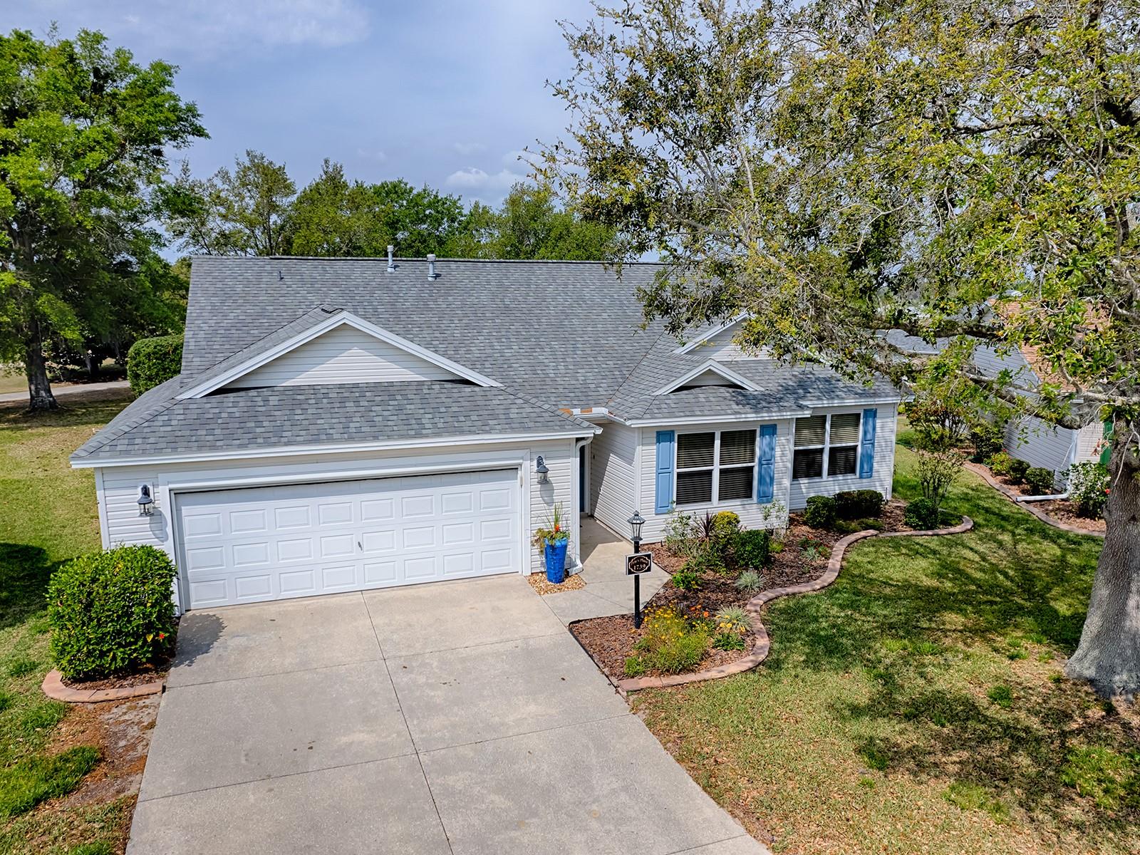 1739 LAKEWOOD DRIVE