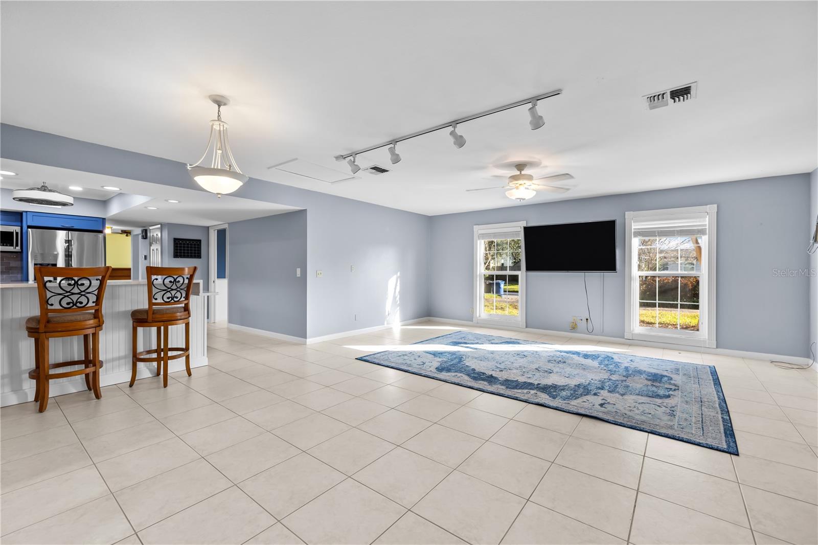 WINSTON PARK - Residential