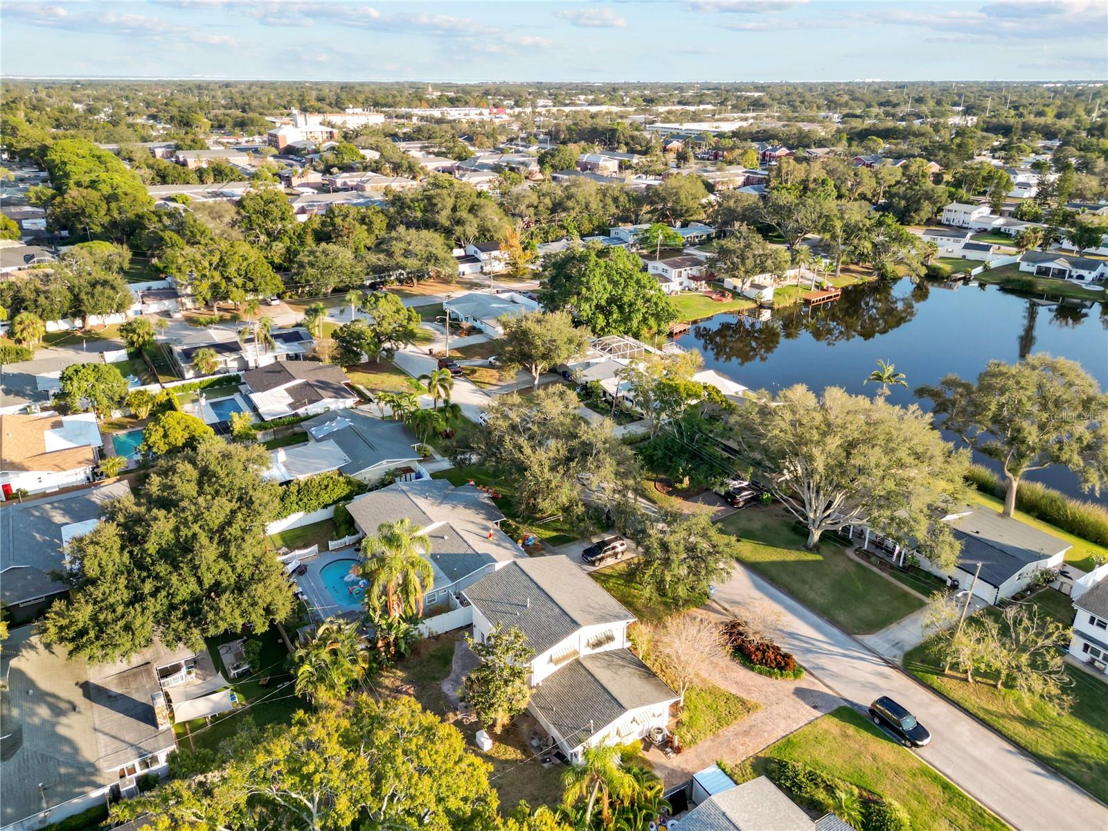 WINSTON PARK - Residential