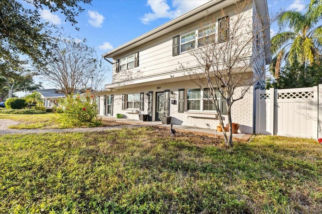 Photo of 1447 85th Avenue N, St Petersburg, FL 33702 (MLS # TB8454024)