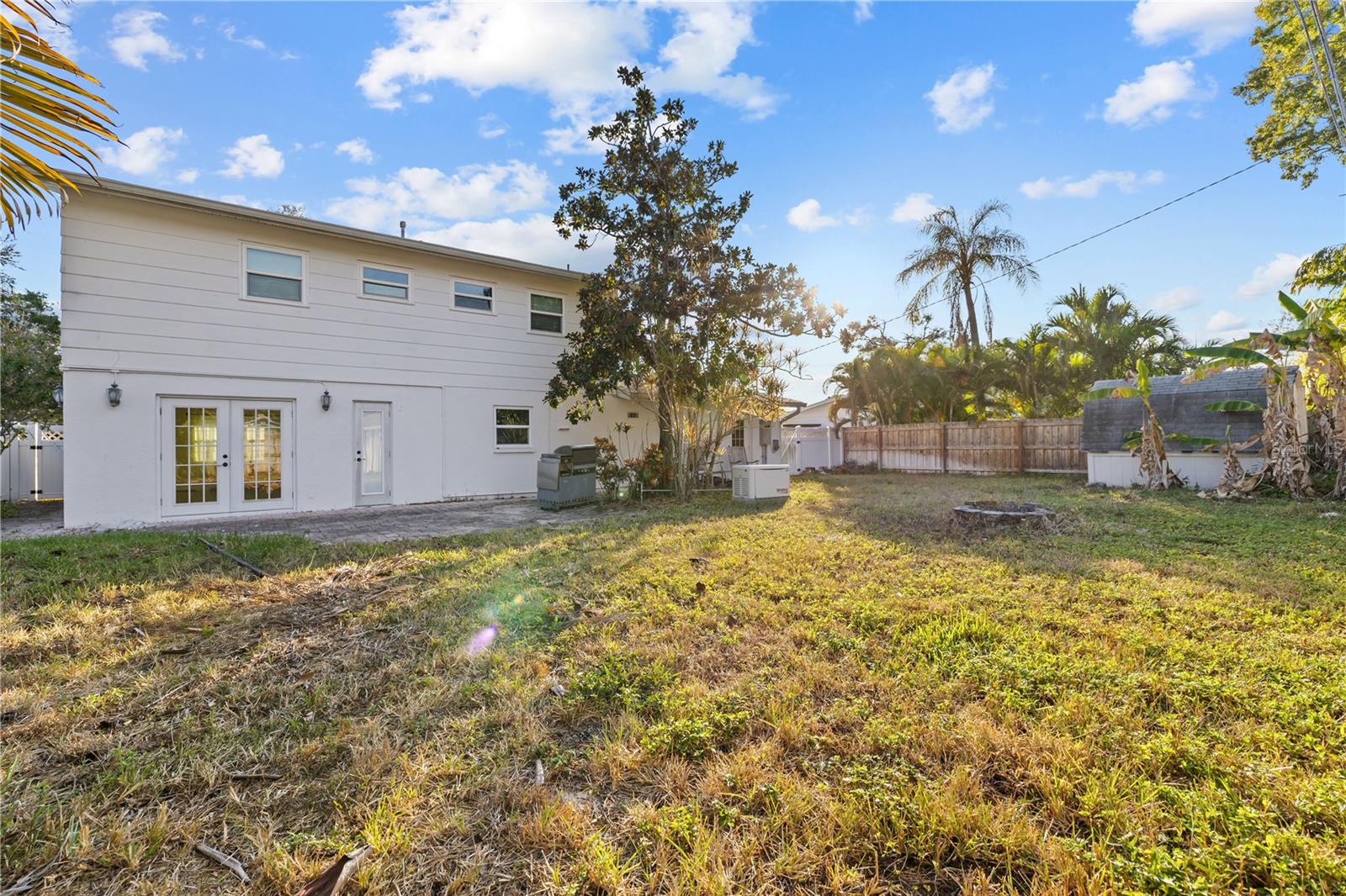 WINSTON PARK - Residential