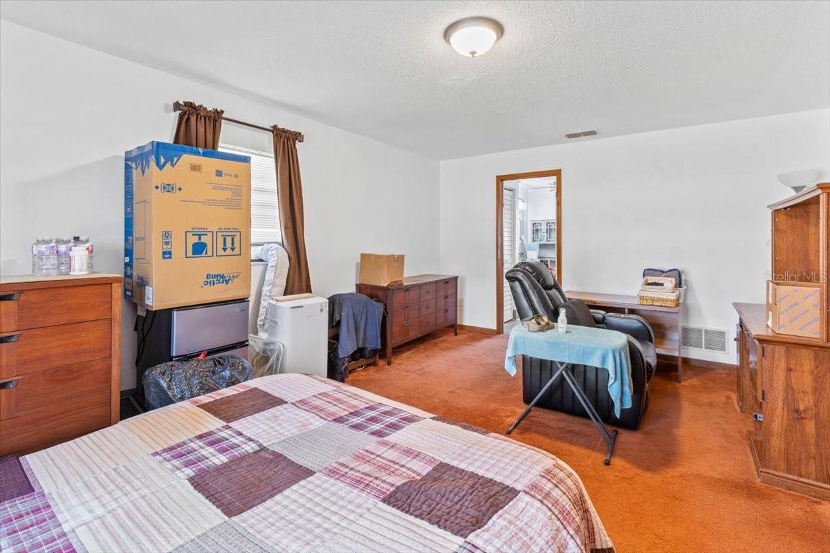 DEEP FOREST VILLAGE - Residential