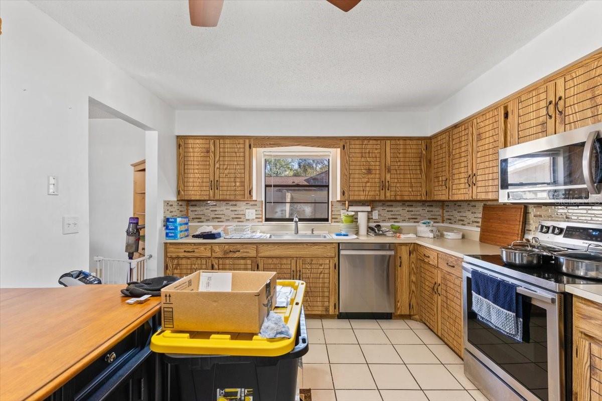 DEEP FOREST VILLAGE - Residential