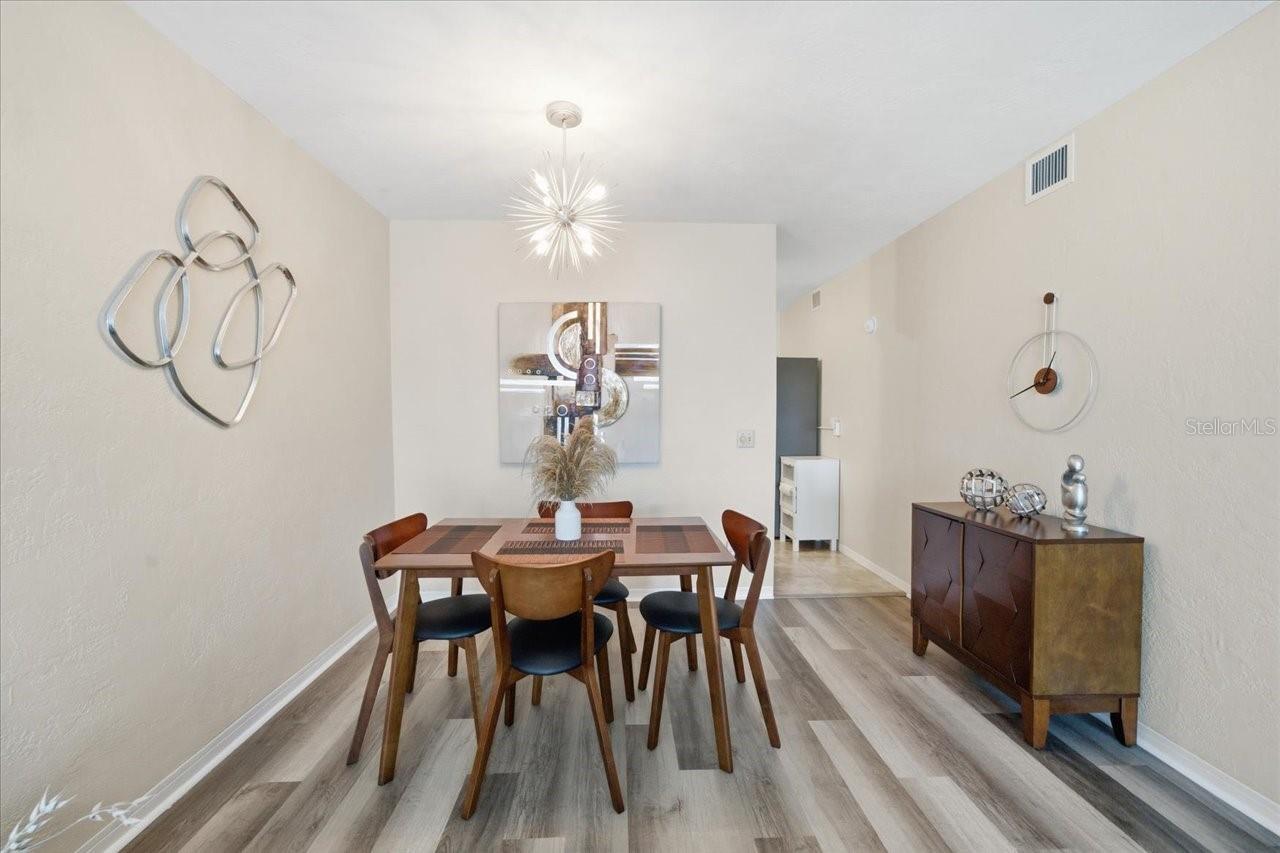 CLEARVIEW OAKS PARADISE - Residential