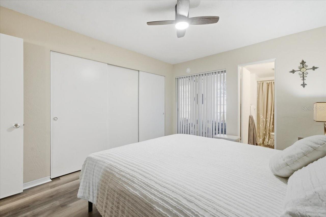 CLEARVIEW OAKS PARADISE - Residential