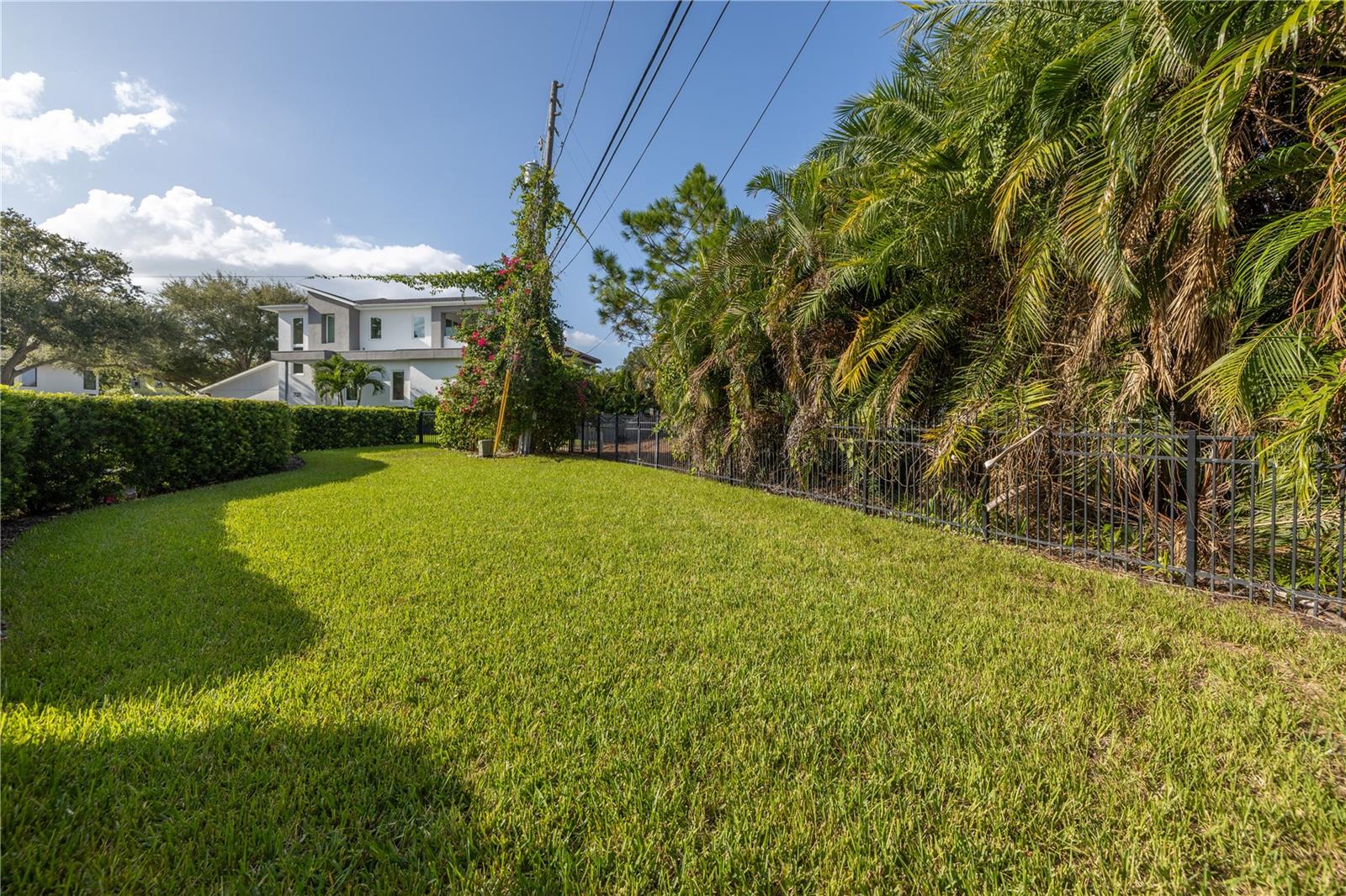 SNELL ISLE SHORES - Residential