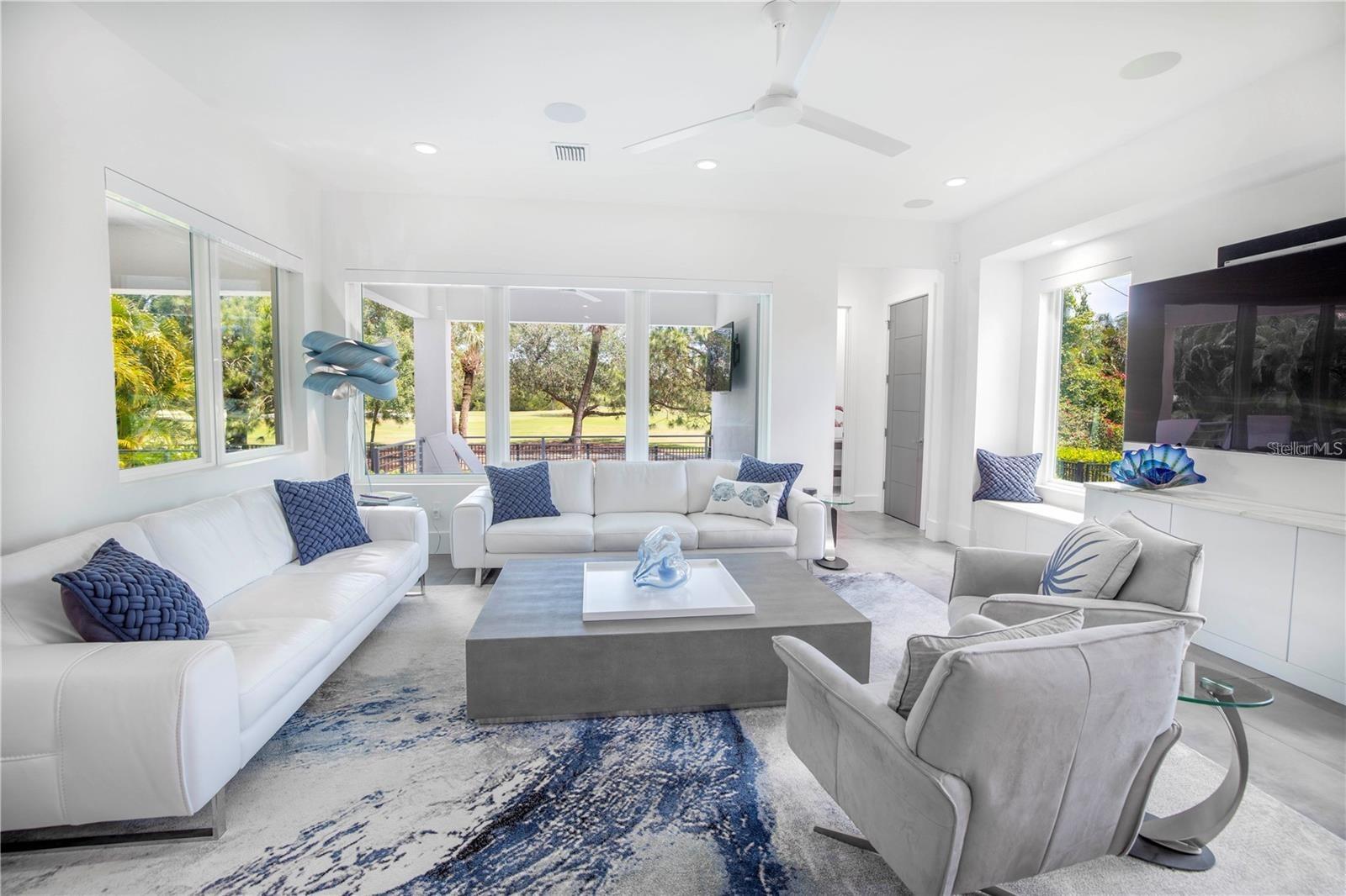 SNELL ISLE SHORES - Residential