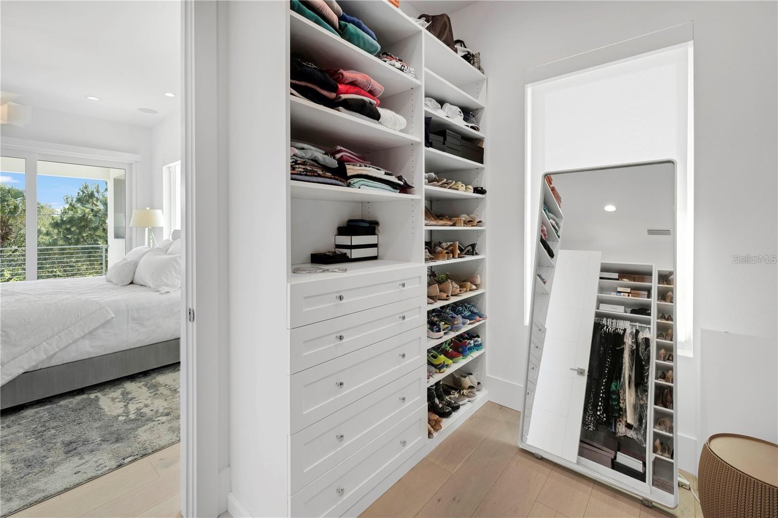 SNELL ISLE SHORES - Residential