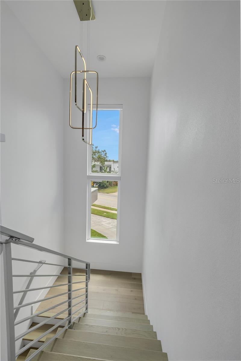 SNELL ISLE SHORES - Residential