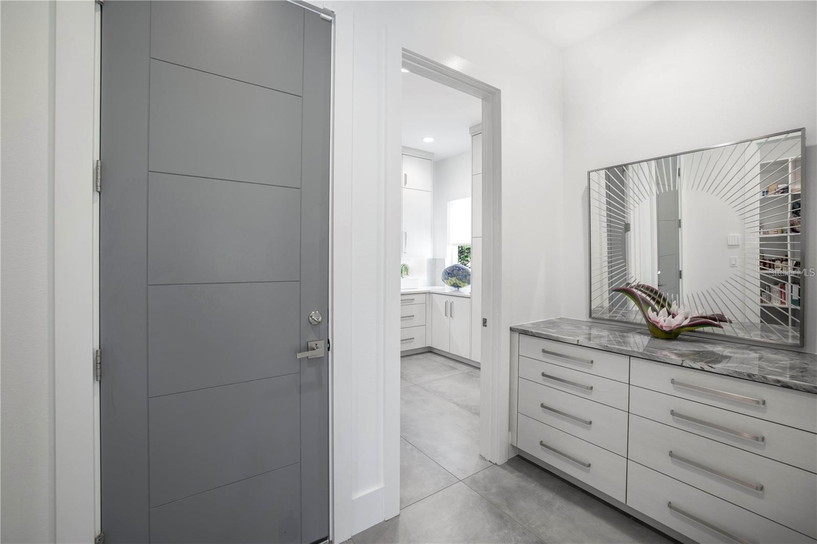 SNELL ISLE SHORES - Residential