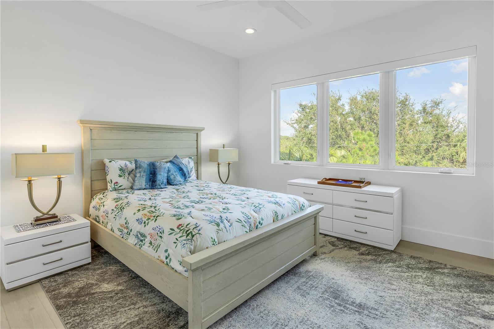 SNELL ISLE SHORES - Residential