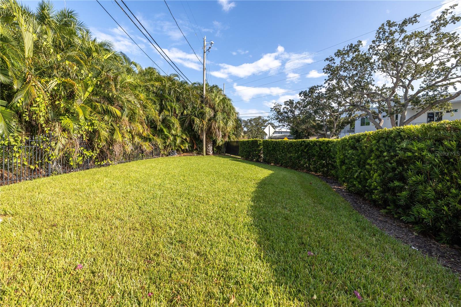 SNELL ISLE SHORES - Residential