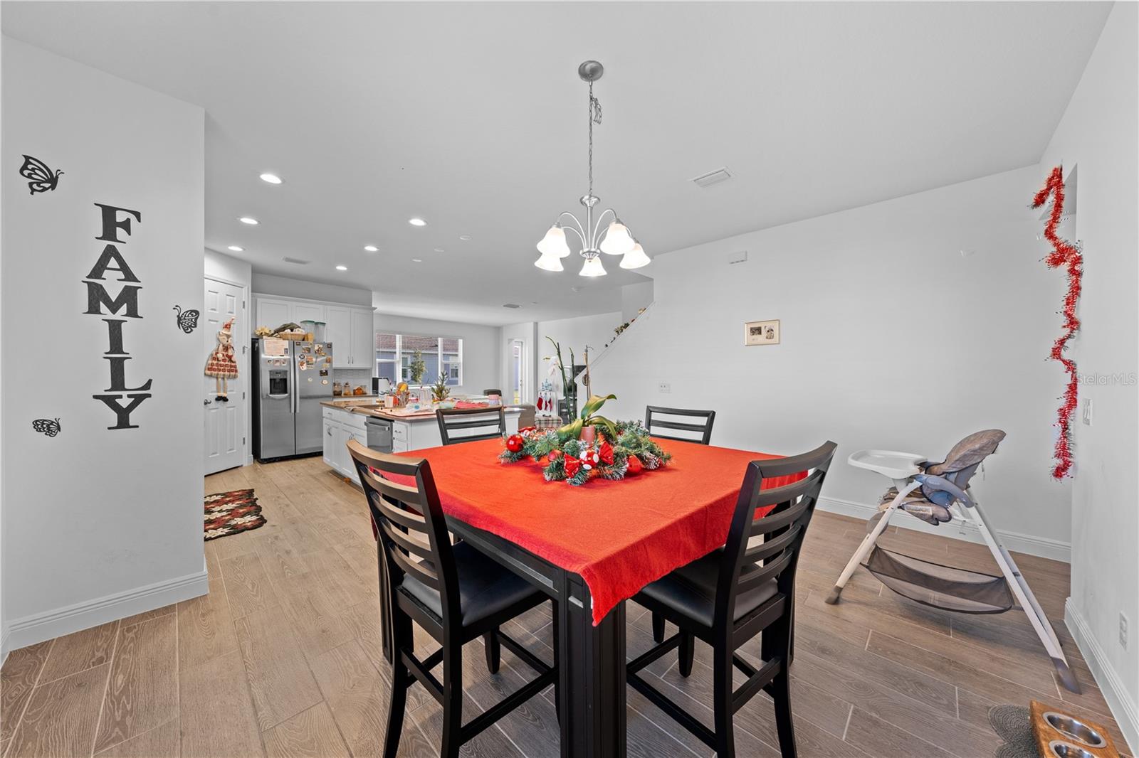 HANOVER LAKES PH 4 - Residential