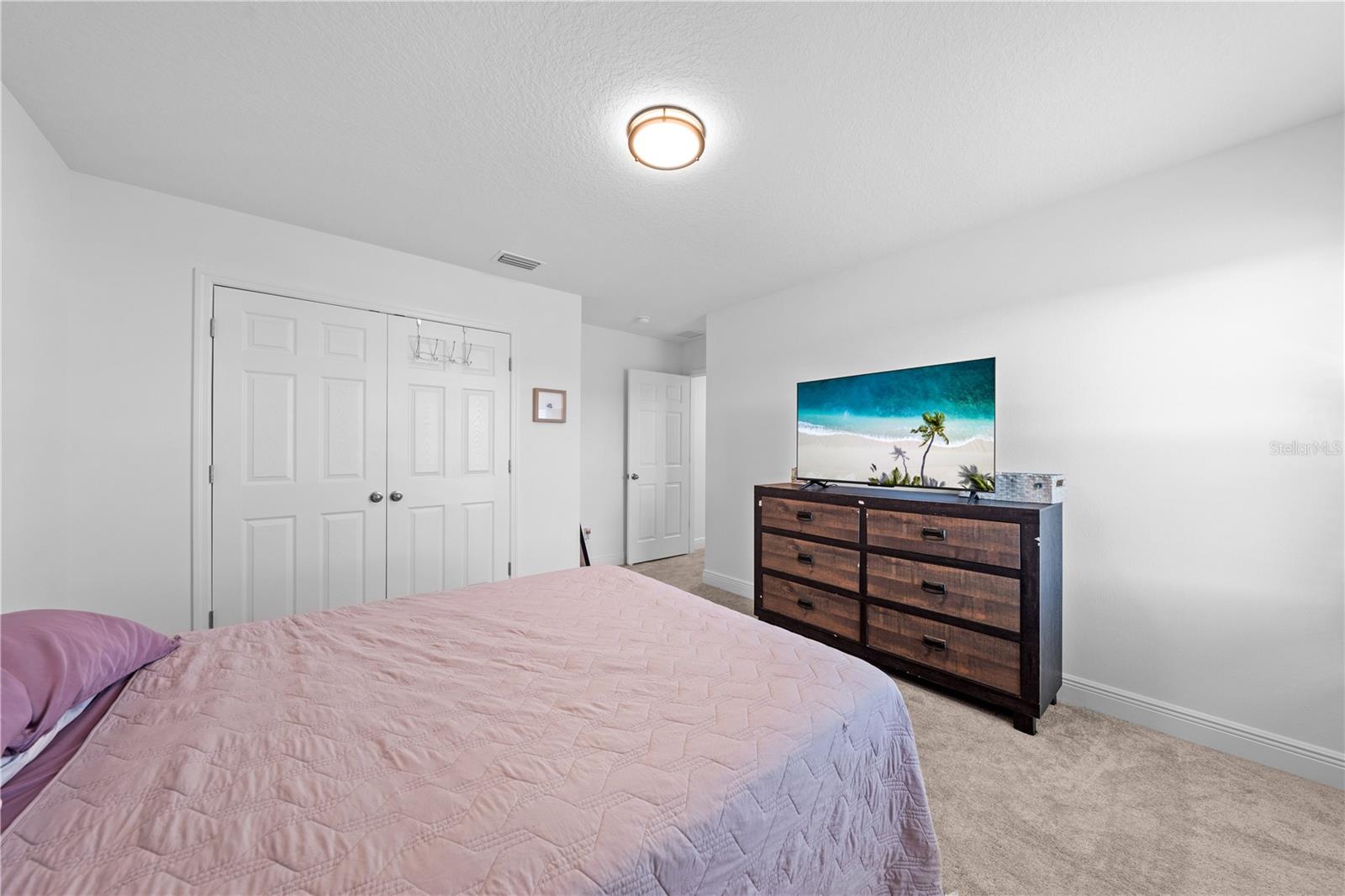 HANOVER LAKES PH 4 - Residential