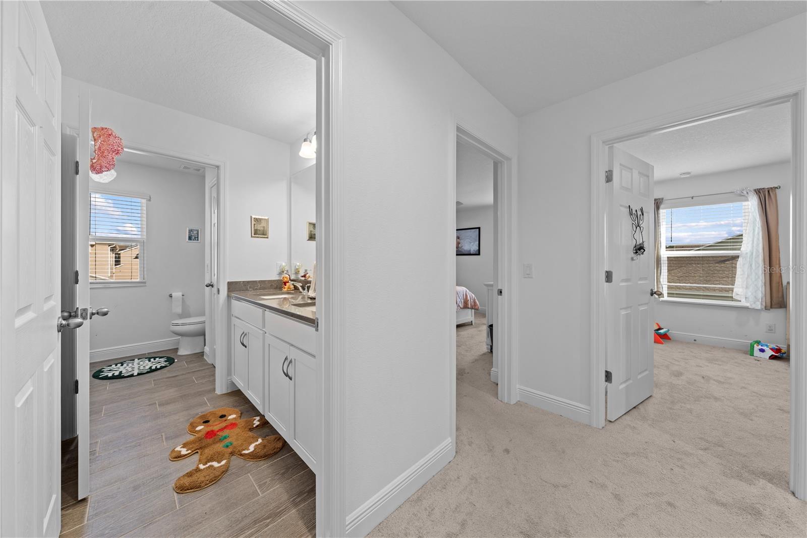 HANOVER LAKES PH 4 - Residential