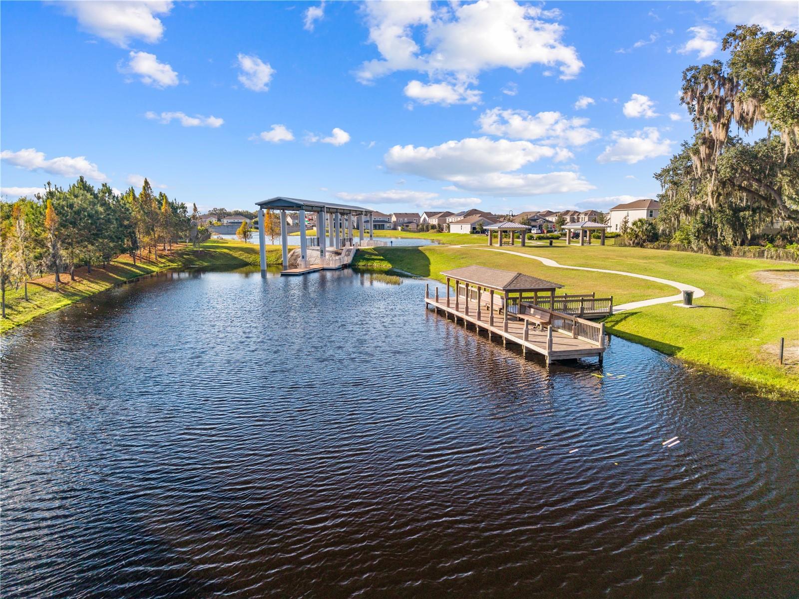 HANOVER LAKES PH 4 - Residential