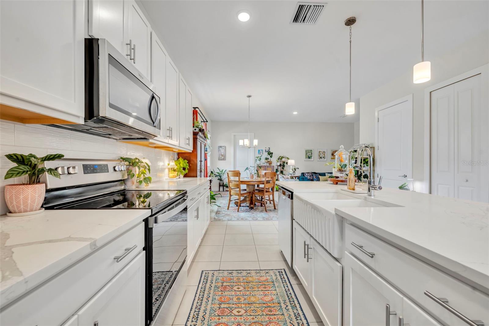 1639 BIRCHFIELD COVE