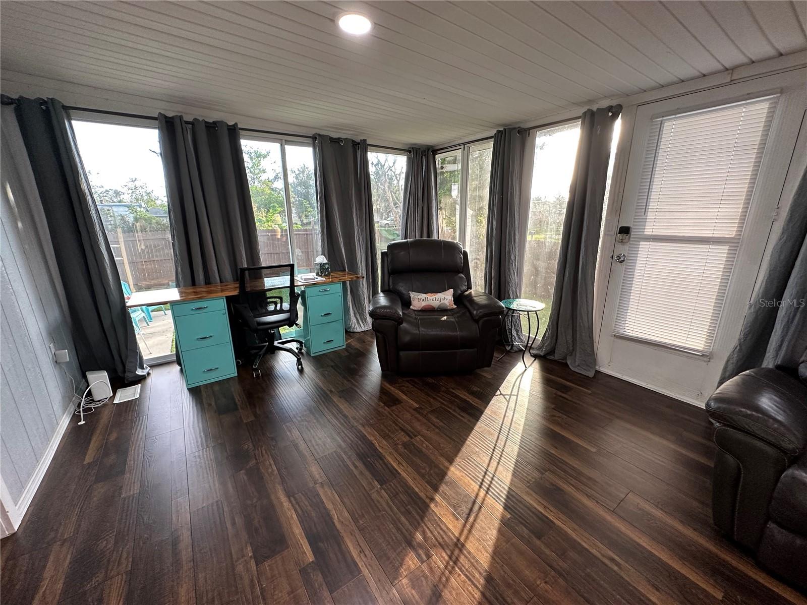 NOKOMIS MANOR NATURES PARK - Residential