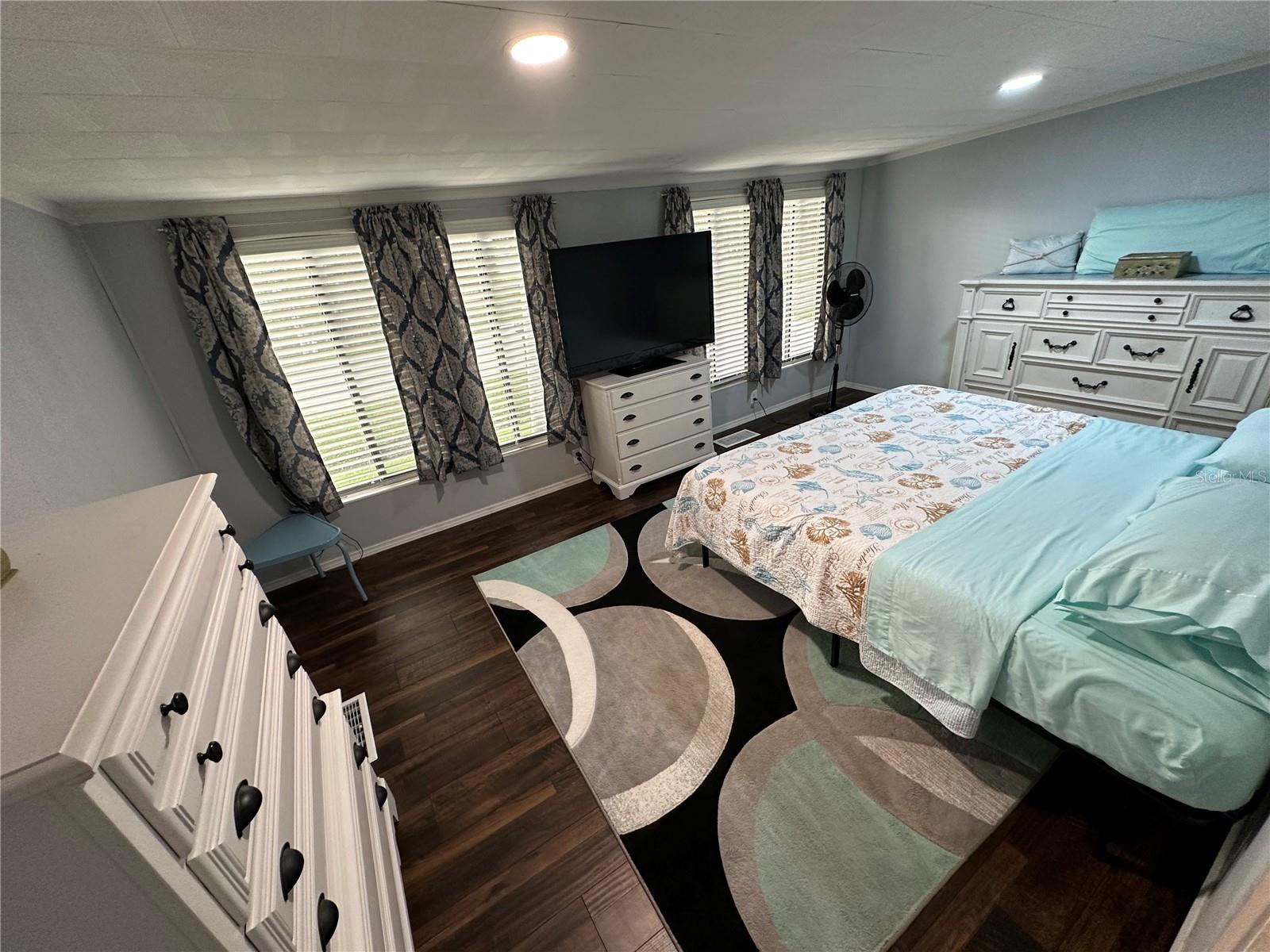 NOKOMIS MANOR NATURES PARK - Residential