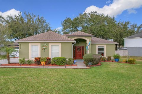 A home in APOPKA