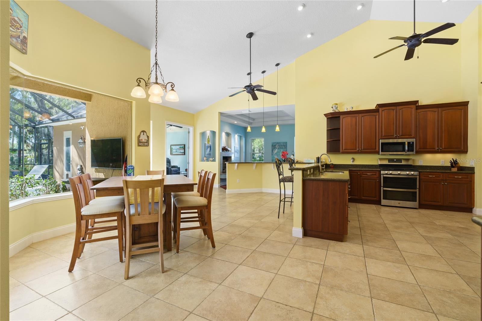 RIVER RIDGE - Residential