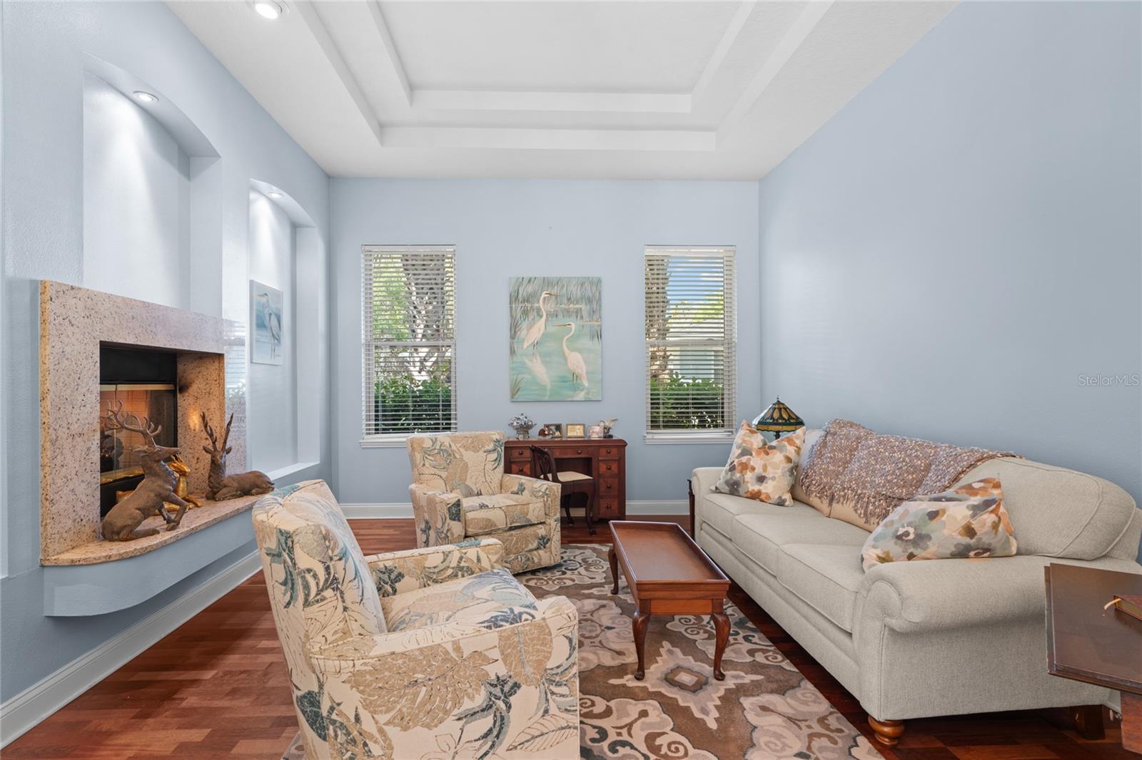 RIVER RIDGE - Residential