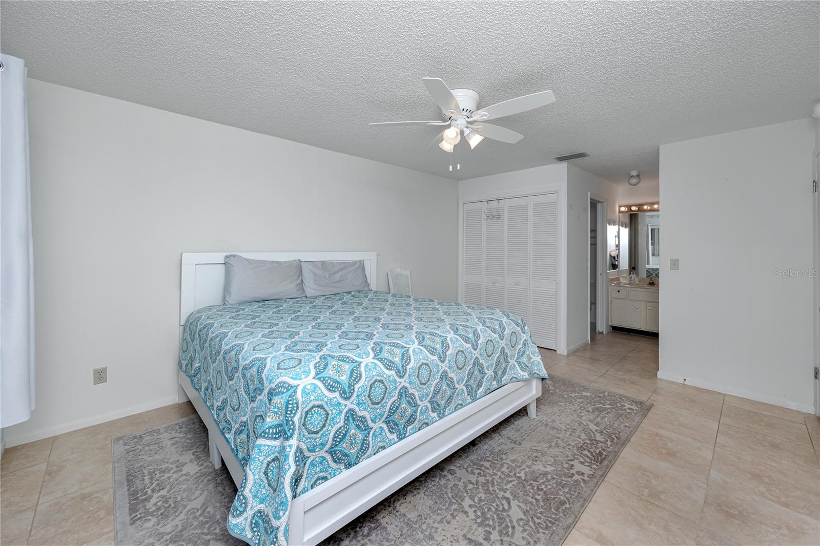 WEST SHORE VILLAGE SIX - Residential