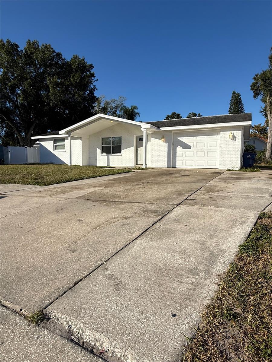 TANGLEWOOD TERRACE - Residential