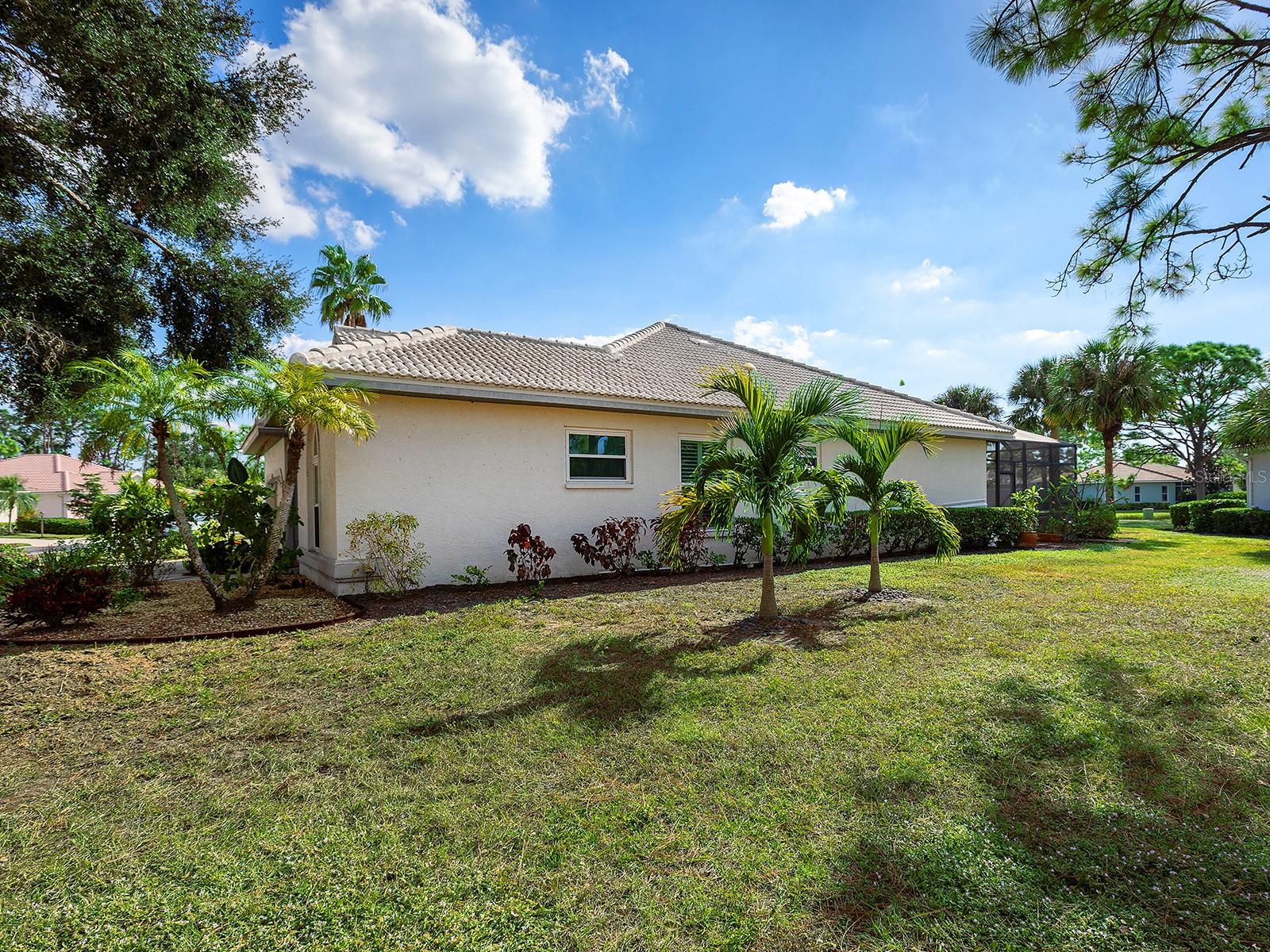 FALCON TRACE AT CALUSA LAKES - Residential Lease