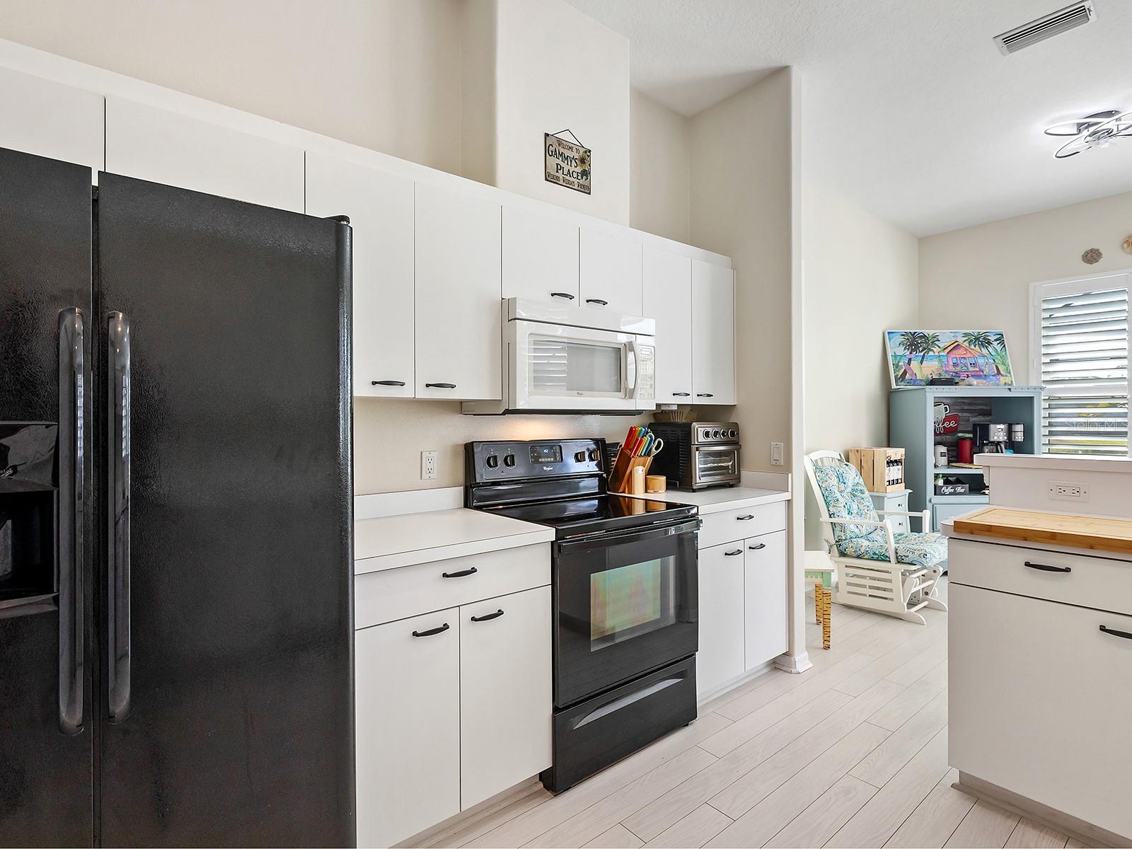 FALCON TRACE AT CALUSA LAKES - Residential Lease