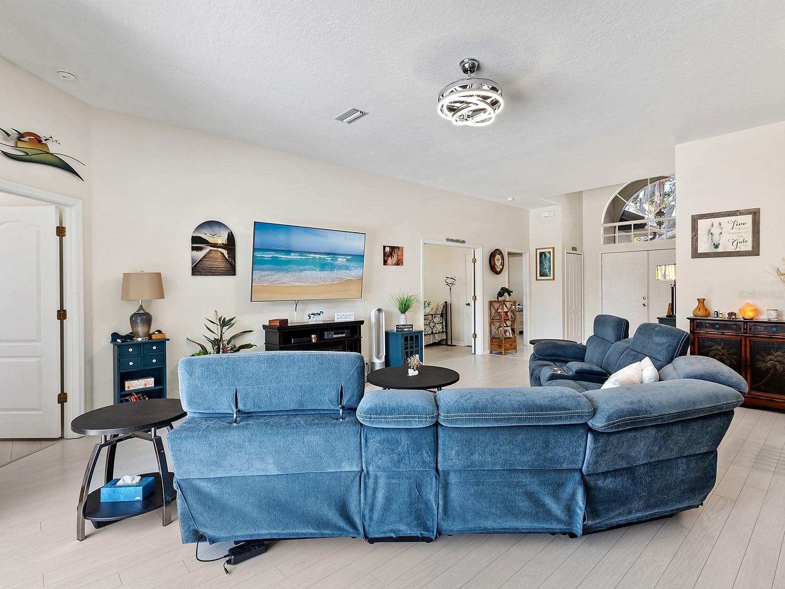 FALCON TRACE AT CALUSA LAKES - Residential Lease