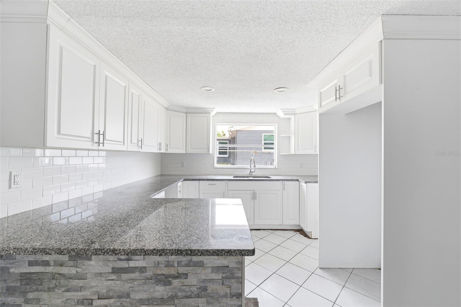 REGENCY PARK - Residential