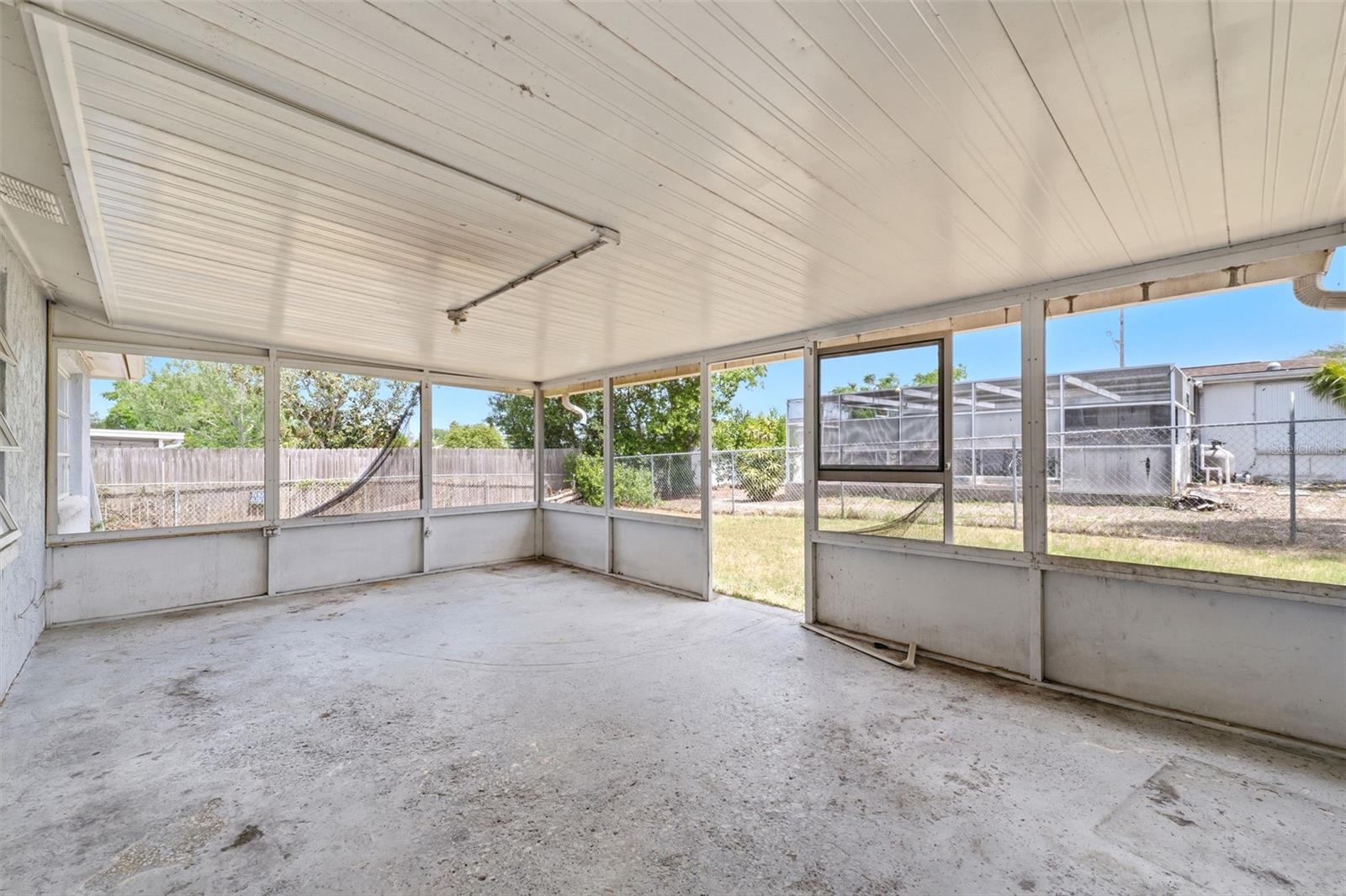 REGENCY PARK - Residential